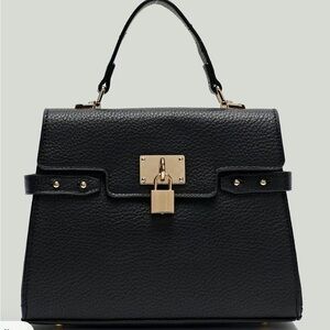 Elegant Black Leather Handbag
